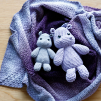 Nijlpaard Onesiegurumi