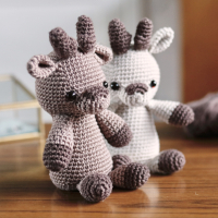 Rendier Onesiegurumi